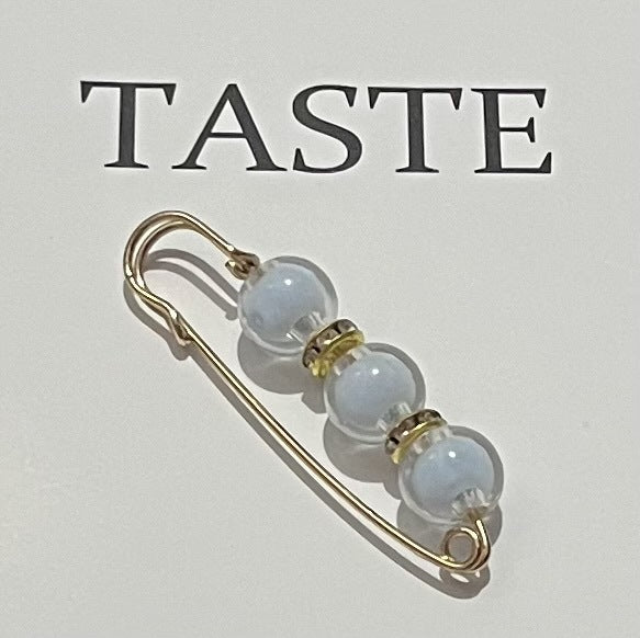 Fixed Waist Women's Pants Brooch Accessory