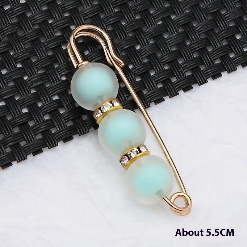 Fixed Waist Women's Pants Brooch Accessory