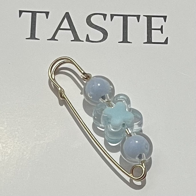 Fixed Waist Women's Pants Brooch Accessory