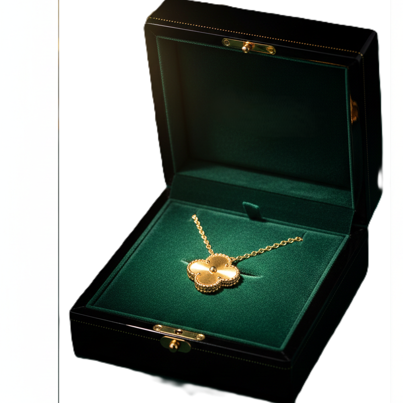 Clover style golden pendant